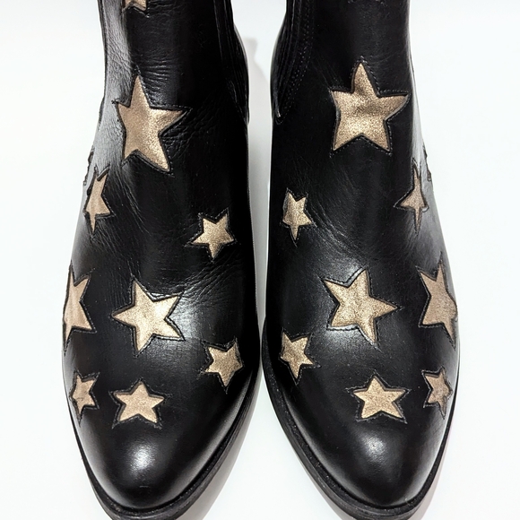 Matisse Sheryl Crow Star Boots Matisse Black Star Ankle Star Booties - Picture 3 of 9